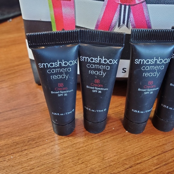 Smashbox camera ready BB cream spf 35 foundation - Picture 2 of 5